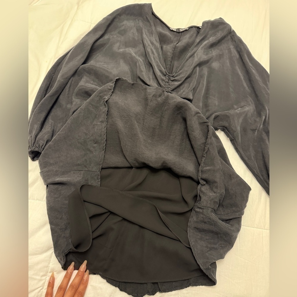 ZARA Black Solid V-Neck and Ruched Draped Front Mini Dress  S - Picture 4 of 5